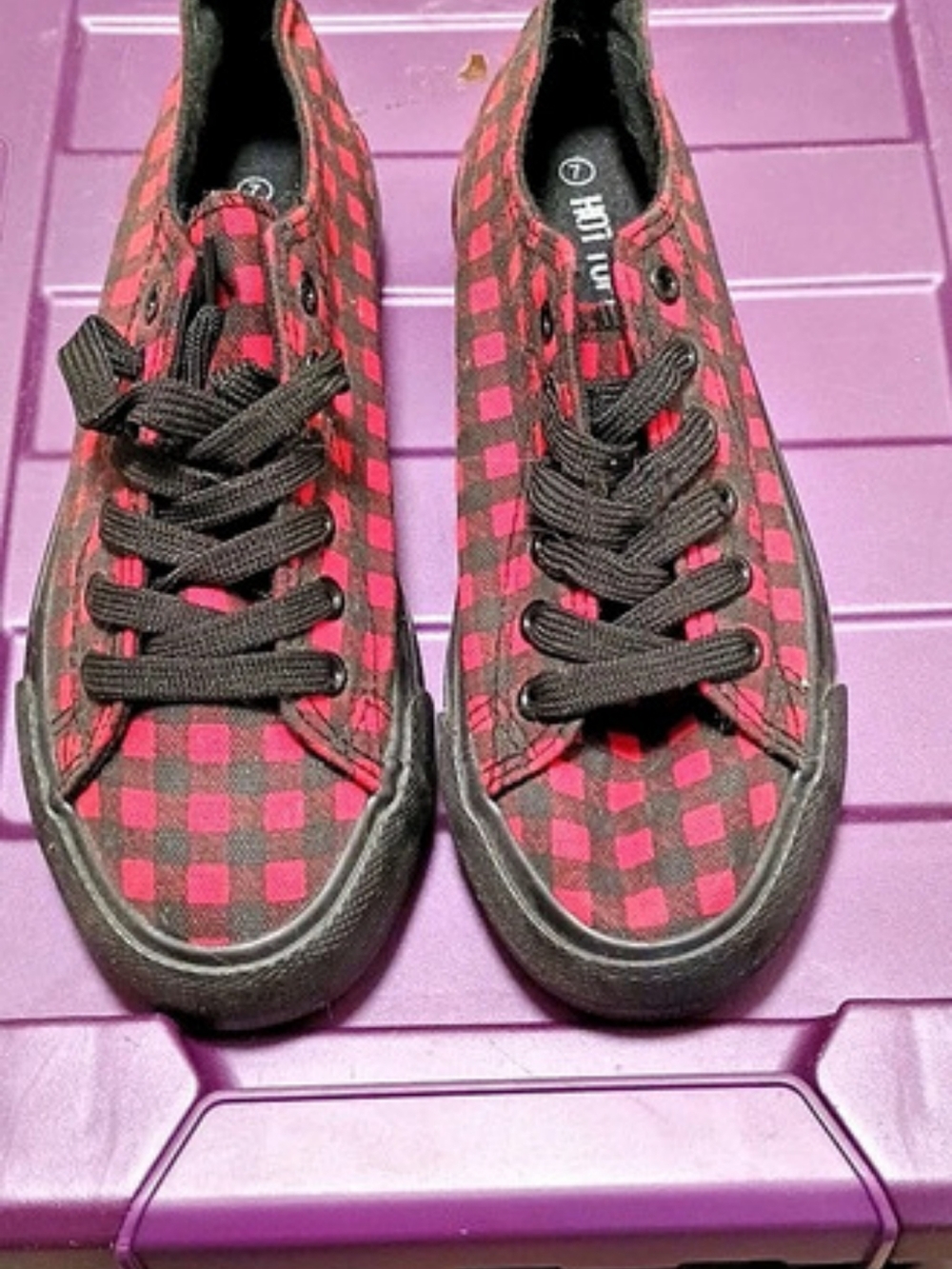 UNIONBAY Platform Plaid Sneakers in Black & Red US 7